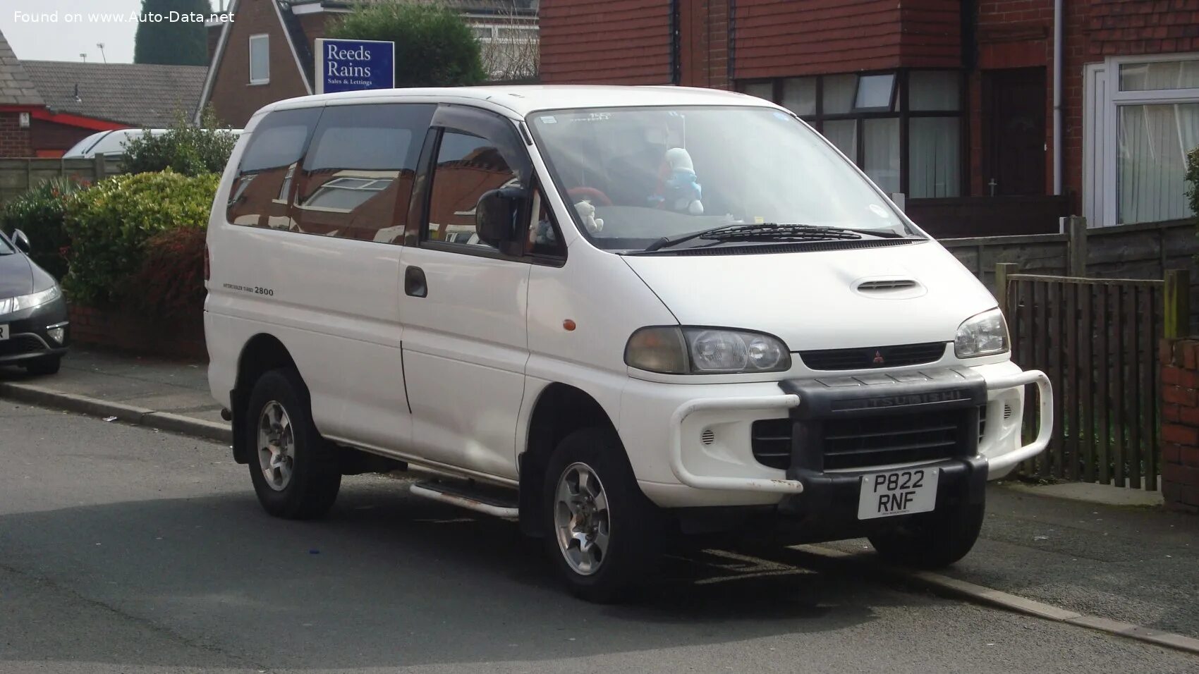 Delica l400. Мицубиси l400. Мицубиси Делика l400. Mitsubishi Delica 400. Мицубиси Делика 2.