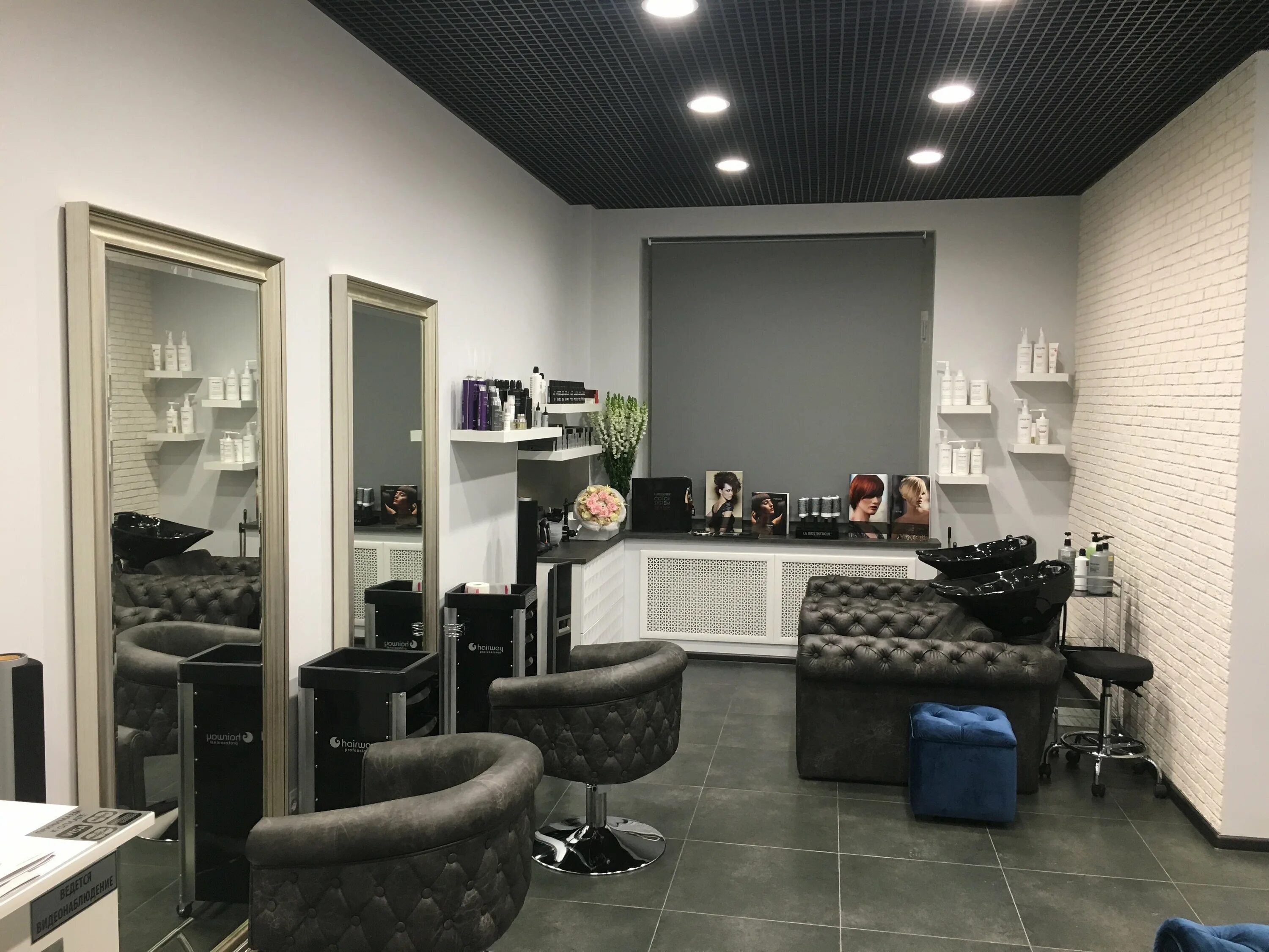 Ногти лесбиан. Mohito салон красоты. Дали салон красоты павшинская пойма. Pride nails красногорск. Красногорский бульвар 14 вайлдберриз.