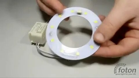 Как разобрать круглый светильник