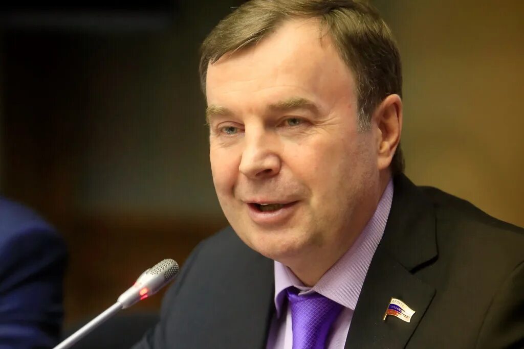 петр петрович медведев минусинск. депутаты госдумы от красноярского края. депутат государственной думы от красноярского края юрий швыткин. швыткин юрий николаевич красноярск. депутаты госдумы от красноярского края.