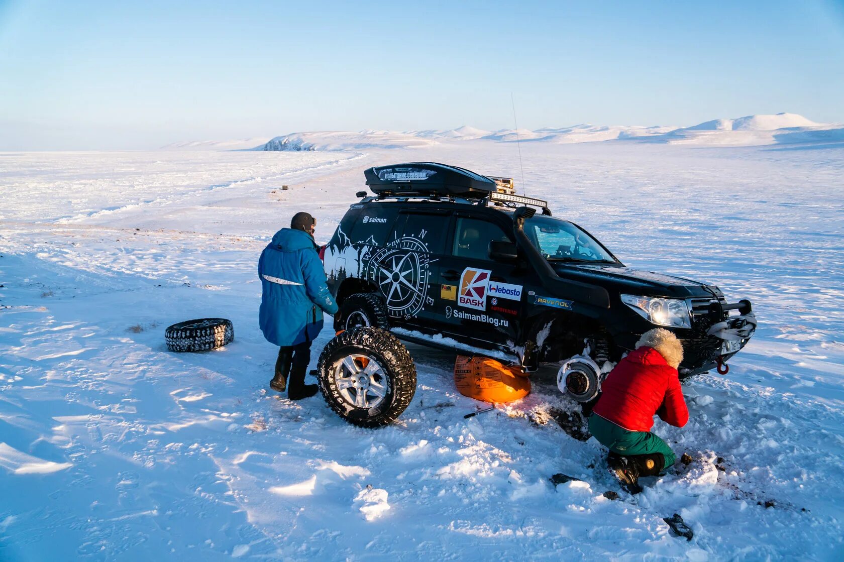 Экспедиция на Чукотку на авто. Машина для экспедиций. Экспедиция в Арктике на автомобилях. Экспедиционные машины для зимы.