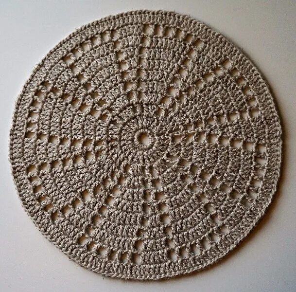 вязание из джута. вязаные подставки под горячее из джута. чудоделки вязание из джута. салфетка подставка из джута крючком. подставка под тарелку из джута.