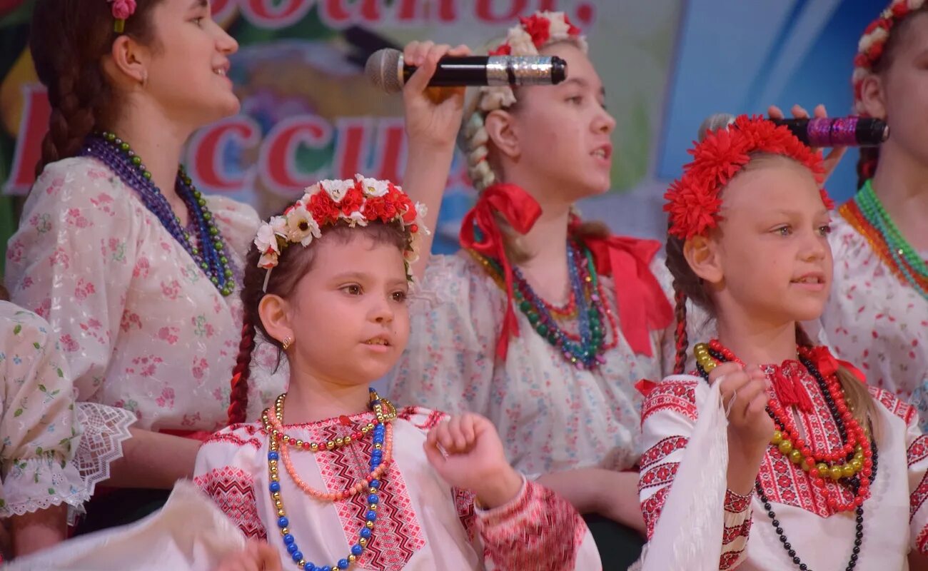 Гисметео каневской край. РДК Каневская. Каневская дом культуры. Каневской район Краснодарский край РДК. Каневской район Краснодарский край Каневская РДК.