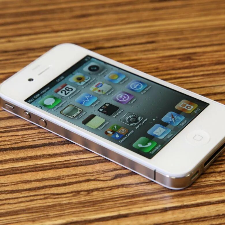 Айфон 4 в россии. Айфон 4s. Iphone 4s (2011). Iphone 4. Apple iphone 4s.