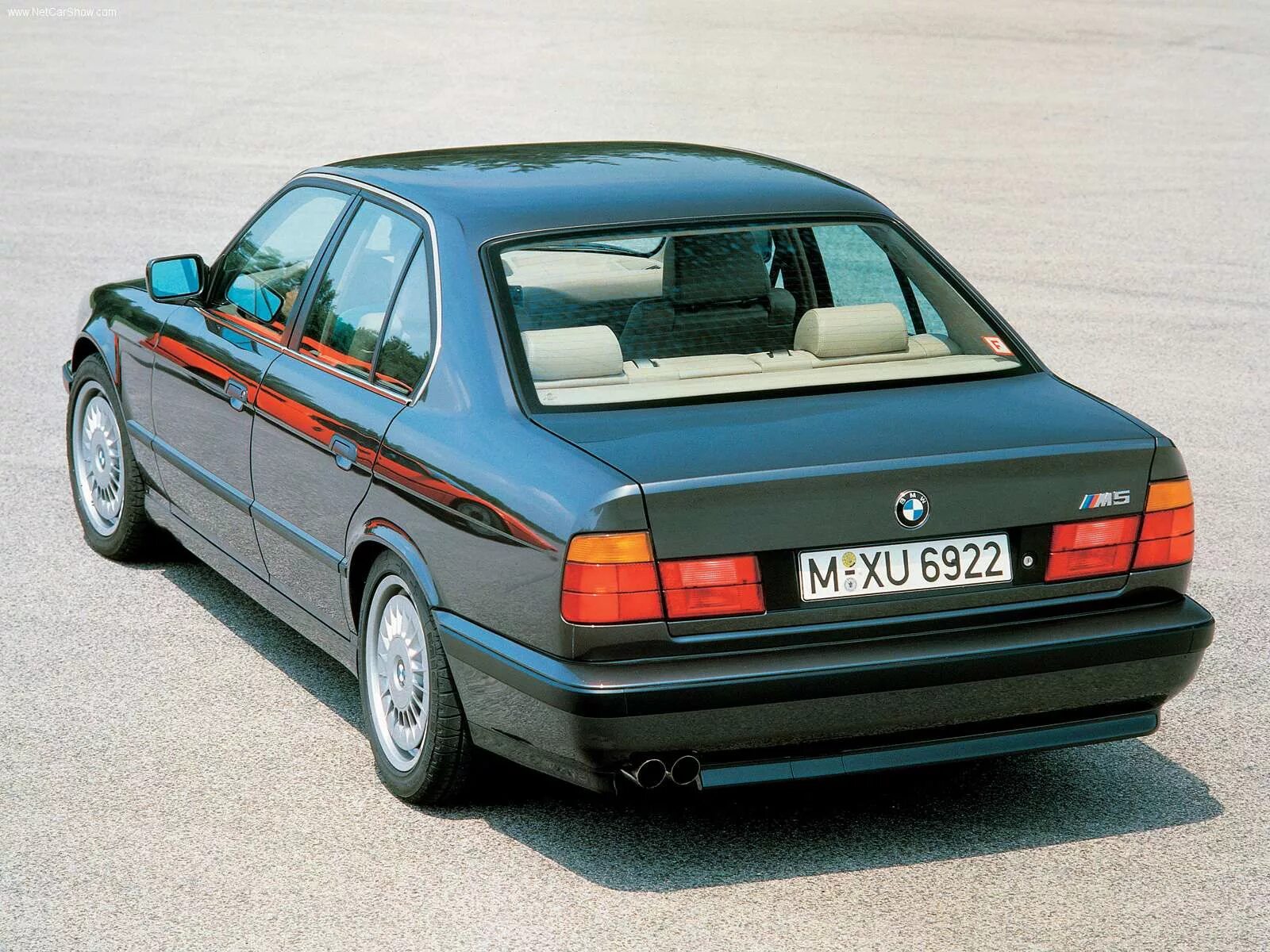 BMW 5 e34. BMW e34 седан. БМВ м5 е34. BMW 5 Series (e34). Модель е34