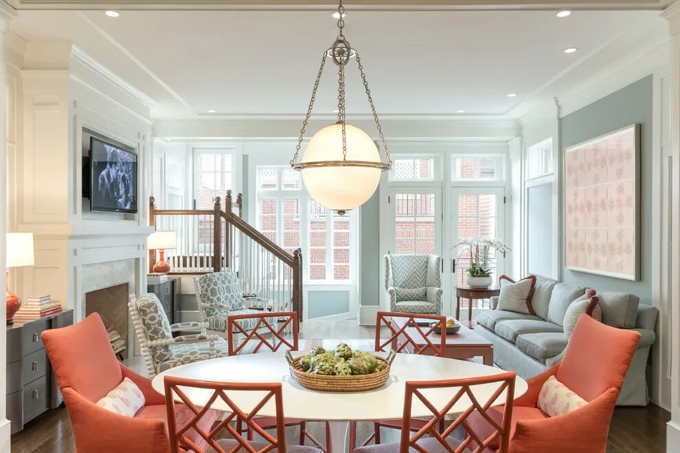 Сочетание персикового цвета в интерьере и серого Brian Patrick Flynn on Instagram: "HGTV Dream Home 2016: the terra cotta guest b