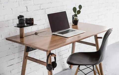 Door 2 desk