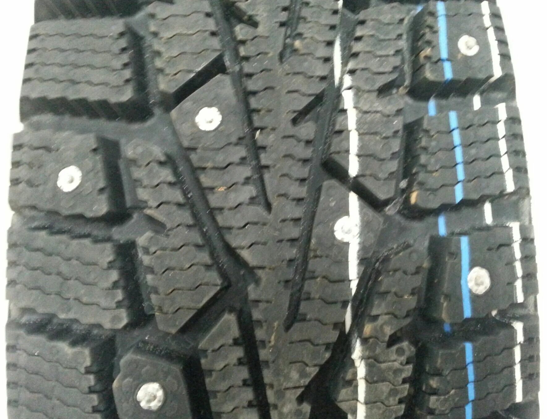 Купить колеса кордиант. 175/70 R13 Cordiant Snow Cross. Cordiant Snow Cross 185/65 r15. Cordiant Snow Cross 175/70 r13 82t. Snow Cross 175/70 r13.