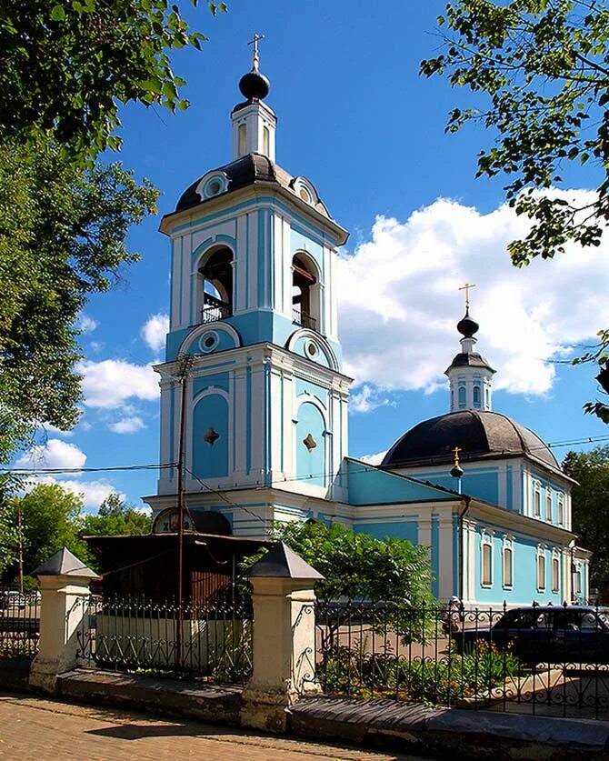 Храм на болотной сергиев посад расписание. Сергиев посад храм на благовещенье. Проект наш храм сергиев посад. Вознесенский храм вознесенский посад. Храм вознесения электросталь расписание.