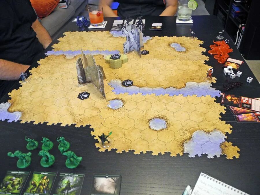 Кассиопея настольная игра. Необычные настольные игры. Magic the gathering настольная игра. Mtg настолка. Magic the gathering: arena of the planeswalkers.