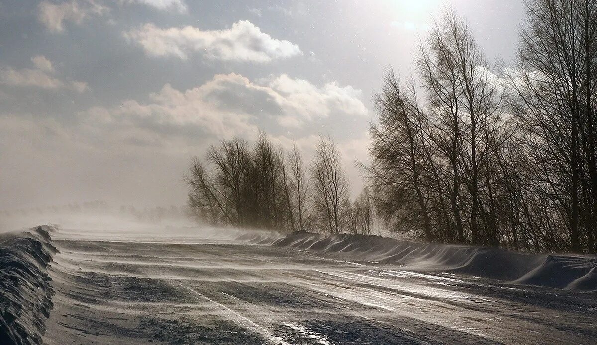 Погодные условия весной. Ветер метель. Зимний ветер. Поземка. Непогода зимой.