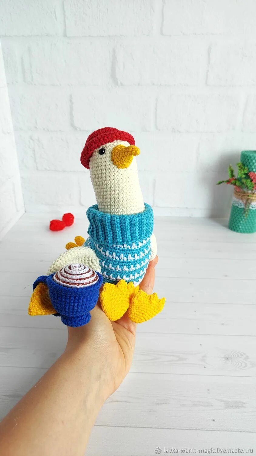 Чайка крючком си. Вязаная игрушка чайка. Чайка амигуруми. Чайка амигуруми. Чайка крючком.
