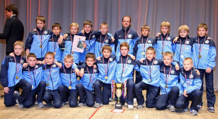 фф санкт. фф санкт. фф спб. федерация футбола санкт-петербурга логотип. ффспб детско-юношеский.