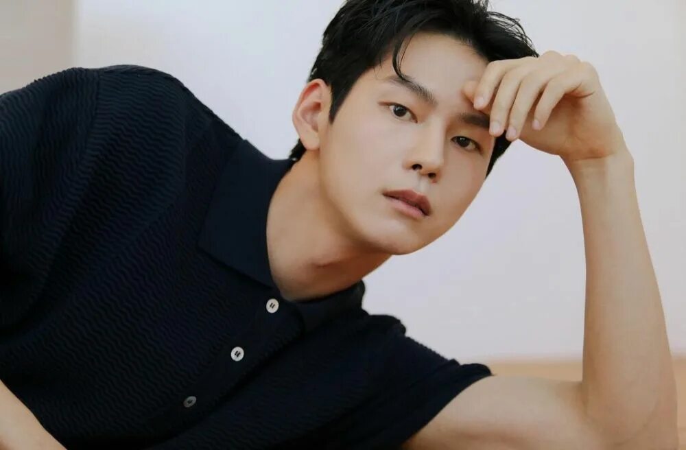 Пак сон хун. Park sung hoon. Пак сон хун корейский актёр. Пак сон хун актер. Пак сону.