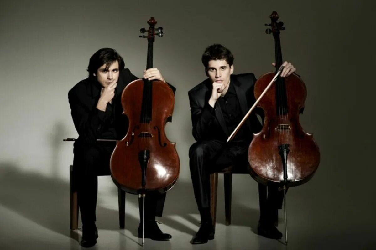 Дуэт виолончелистов. 2cellos. Группа 2cellos. 2cellos Zagreb.