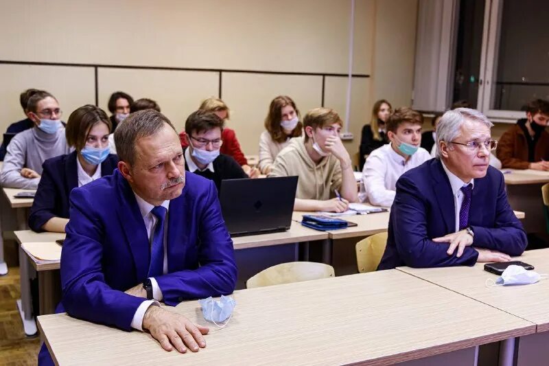 Фн2 мгту им баумана. Фн мгту им баумана. Фн11 мгту им баумана. Мгту фундаментальные науки. Преподаватели кафедры фн мгту им баумана.