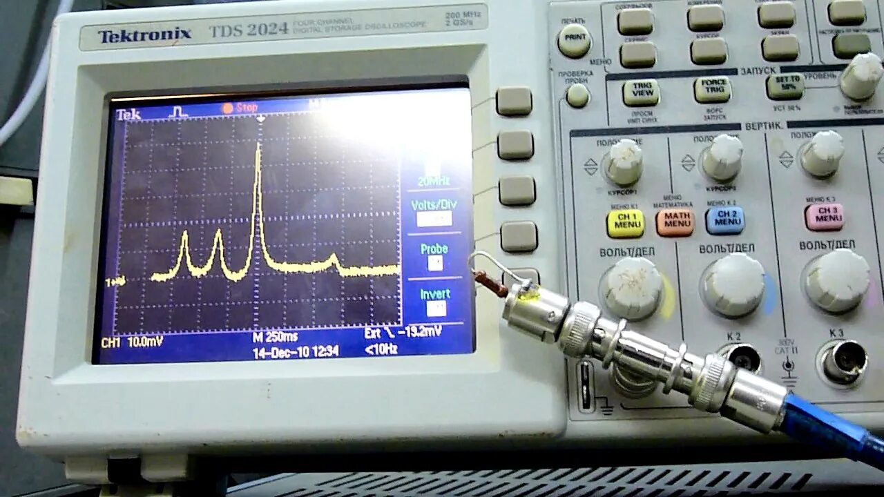 Tektronix осциллограф storage. цифровой осциллограф hantek dso5102p. осциллограф unit 60mhz. открытый вход осциллографа. осциллоскоп tbs1102.