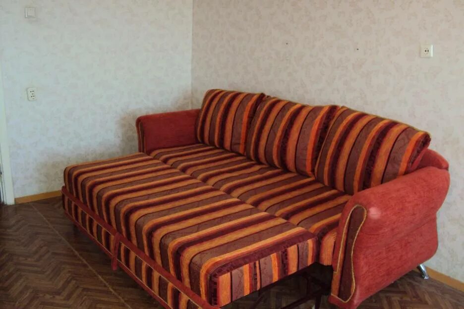 сьемквартиры на дериглазова г курск. квартиры в курске. обстановка квартиры фото двухкомнатной. дом на длительный срок курск. снять квартиру 1 комнатную в курске.