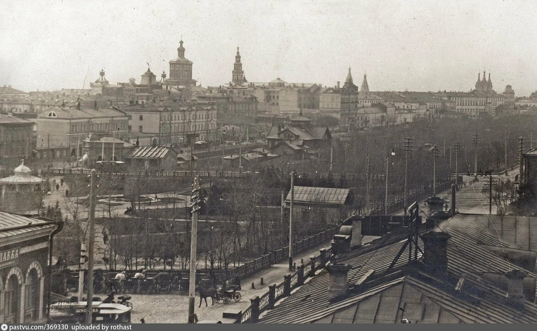 Казань 19 век. Старая Казань Николаевская площадь. Николаевский сад Казань. Старая Казань Николаевский сквер.