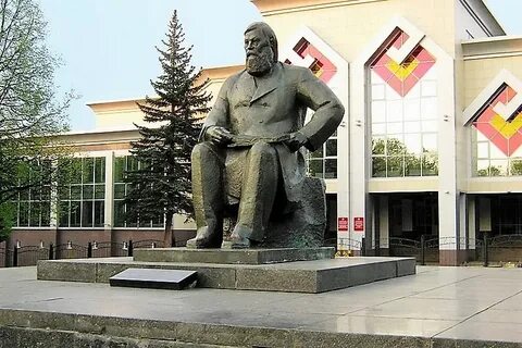 Памятник ивану яковлеву