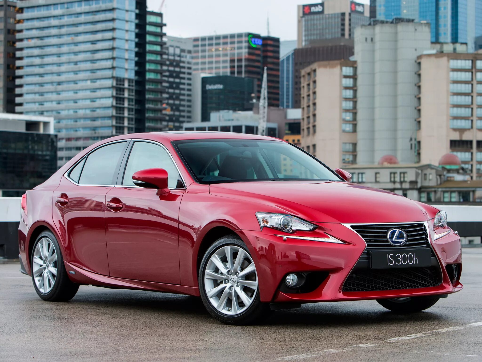 Куплю автомобиль лексус. Lexus is300h. Лексус is 300h. Лексус ИС 300 H. Лексус седан 2013.