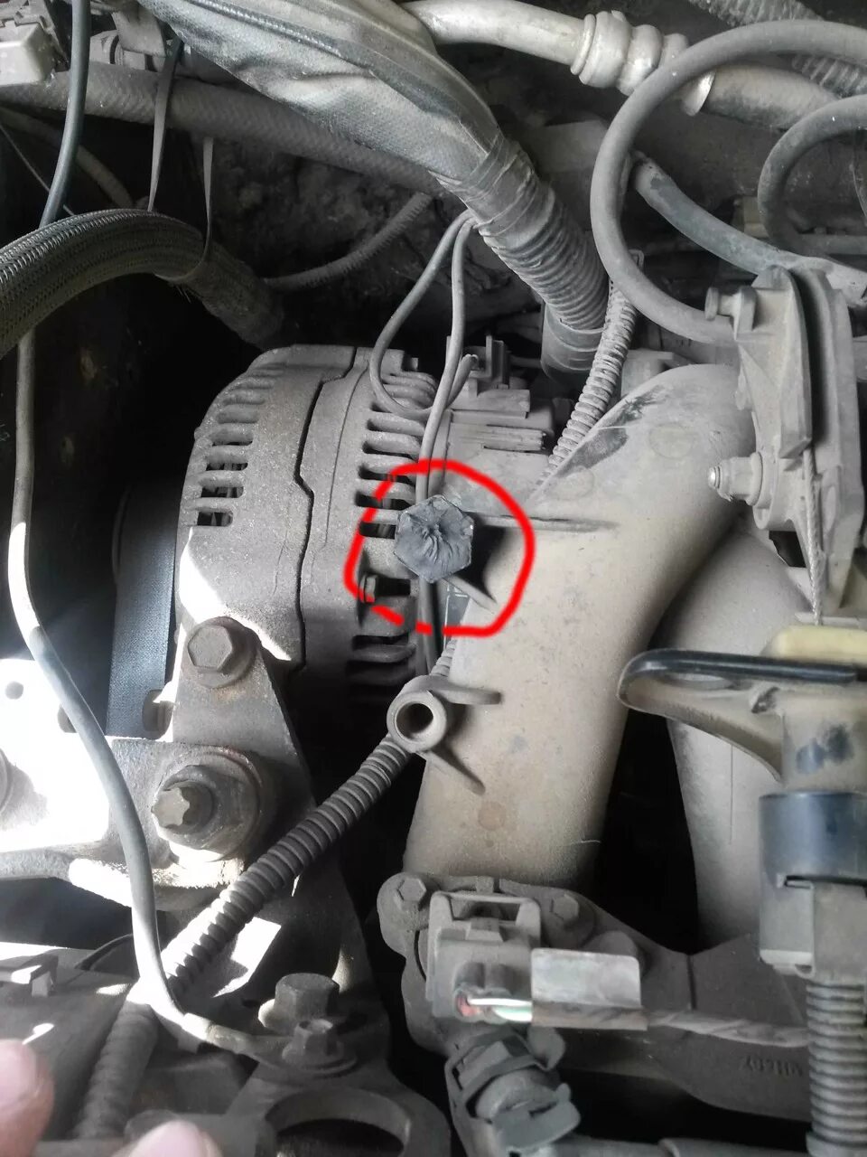 Холостой ход двигателя форд фокус 2. 6 100 л. Где находится датчик холостого хода форд фокус 2. Холостой ход двигателя форд фокус 2. Датчик холостого хода фф2.