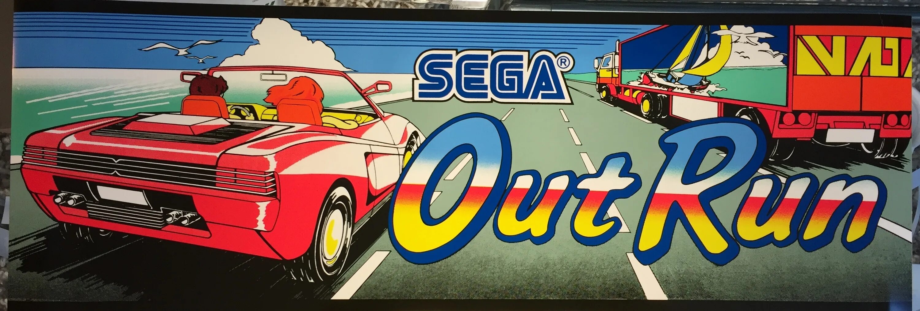 Better run better run outrun. Outrun игра. run out of. outrun sega. out run игра.