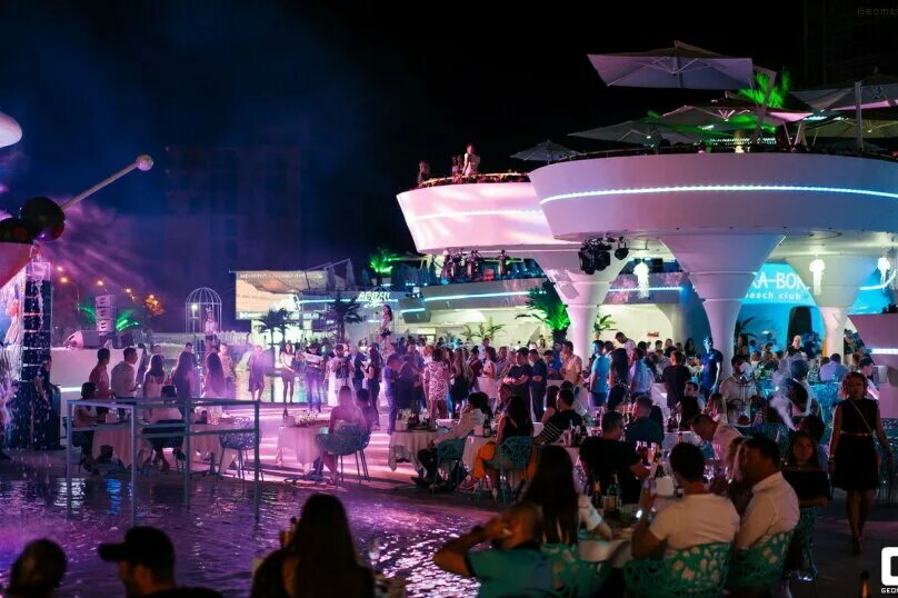 Beach club москвы. Бора Бора Анапа. Bora Bora Анапа. Отель Beach Club Бора-Бора в Анапе. Пляж Бора Бора Анапа.