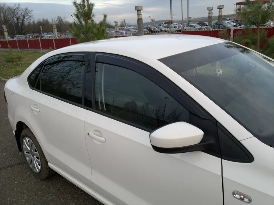 Дефлекторы на окна поло седан 2012. Vag 5eu077655. Дефлекторы окон, autoflex, для volkswagen polo sd 2010-2020. Дефлекторы фольксваген поло 2017. Дефлекторы на окна поло седан 2012.