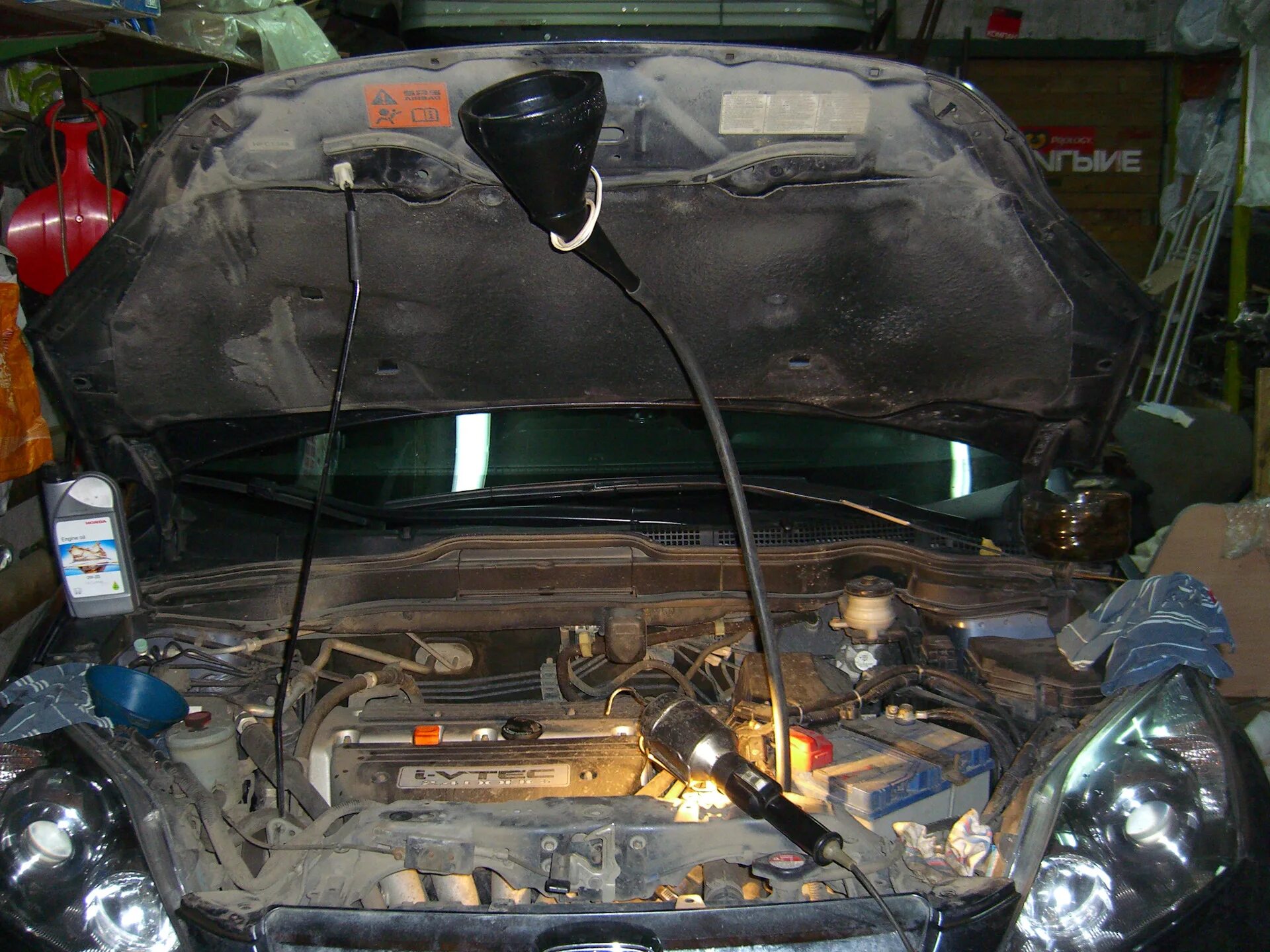 Масла АКПП Honda CR V 3 2.4. Уровень масла в Хонда СРВ 3. Масло АКПП Хонда СРВ 3. Масло в АКПП Хонда СРВ 3 2.4 2008 года. Замена масла акпп срв 3