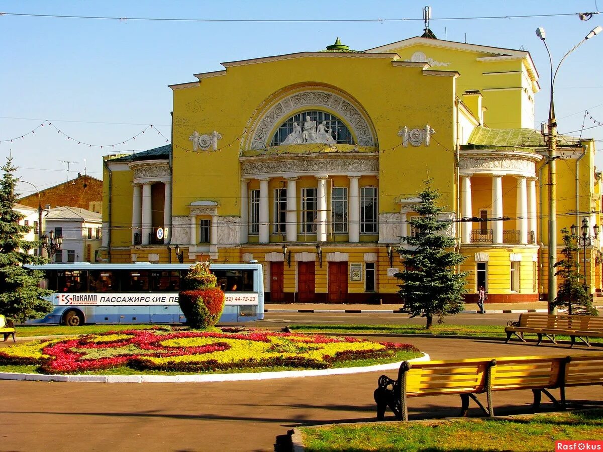 Театр ярославля фото. Волковский театр Ярославль. Театр драмы Ярославль. Театр драмы имени Федора Волкова в Ярославле. Театр драмы имени ф. Волкова, Ярославль внутри.