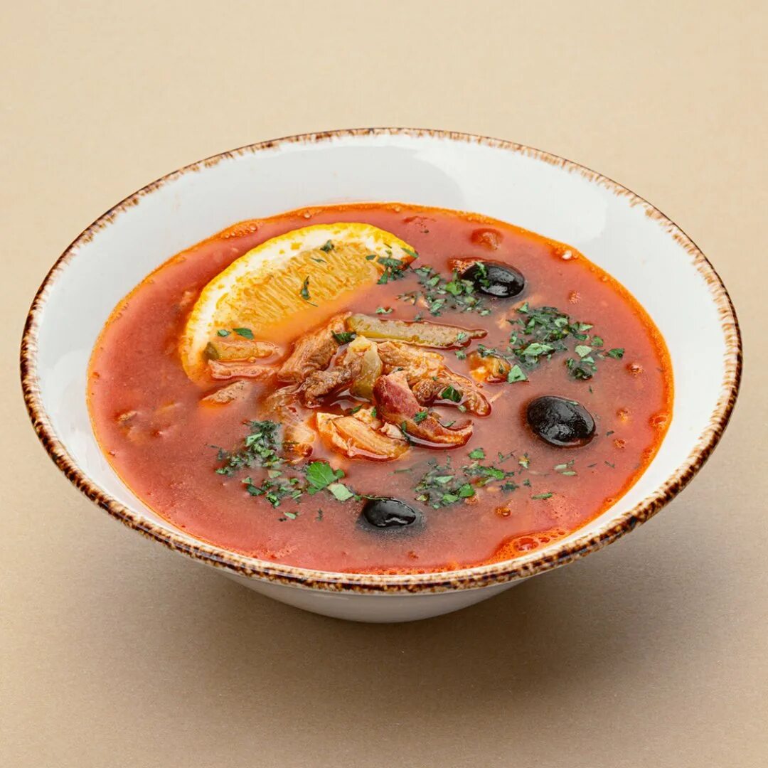 Как готовить суп соус. Суп солянка. соус суп. солянка мясная. солянка из говядины.