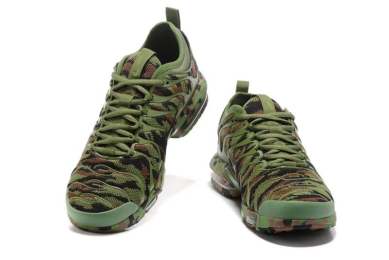 Nike хаки. Nike Air Max TN Camo. Камуфляж Nike Air Max Plus TN. Nike Air Max камуфляжные. Nike Air Max хаки.