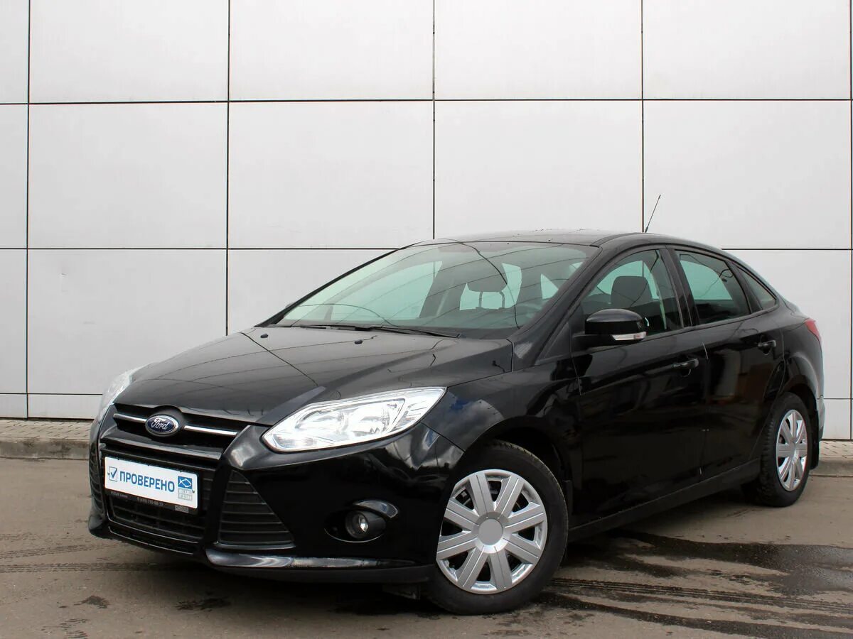 Купить форд фокус в нижнем новгороде. Ford Focus 2013. Ford Focus 3 2013. Форд фокус 3 седан 2013 черный. Ford Focus 2013 седан черный.