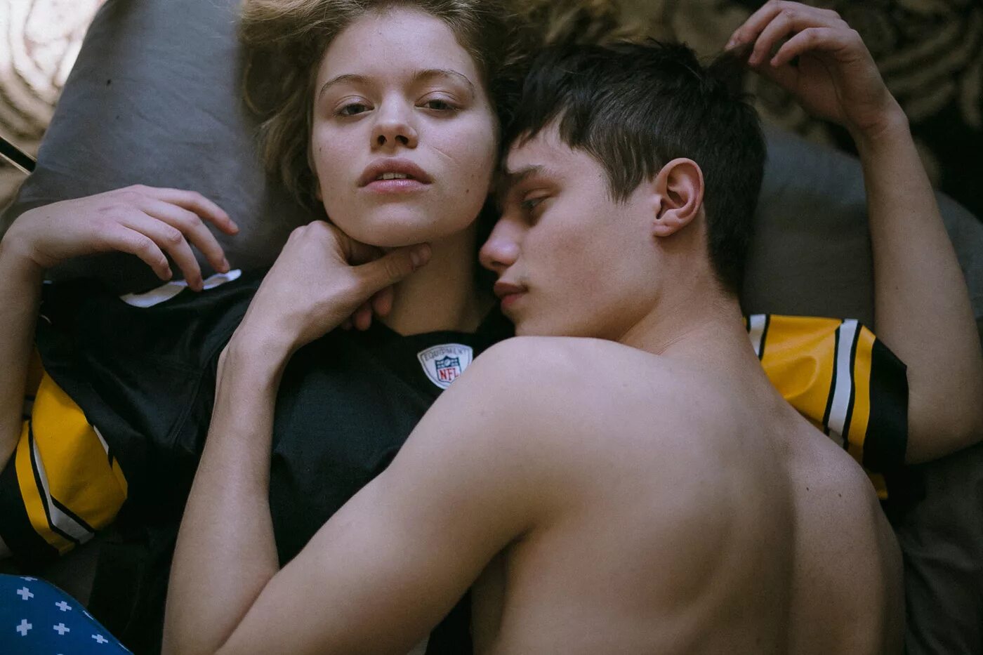 подростки брат и сестра рассказ. подростки брат и сестра рассказ. фотосессия с двоюродной сестрой. старшая сестра и младший брат. подростки брат и сестра рассказ.