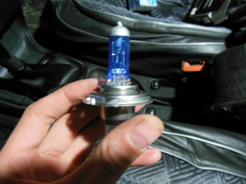 Лампа ближнего света mitsubishi lancer 10. Какие лампы в лансер 9. Габаритные лампочки лансер 9. Какие лампы в лансер 9. Задние габариты лансер 9 лампочки.