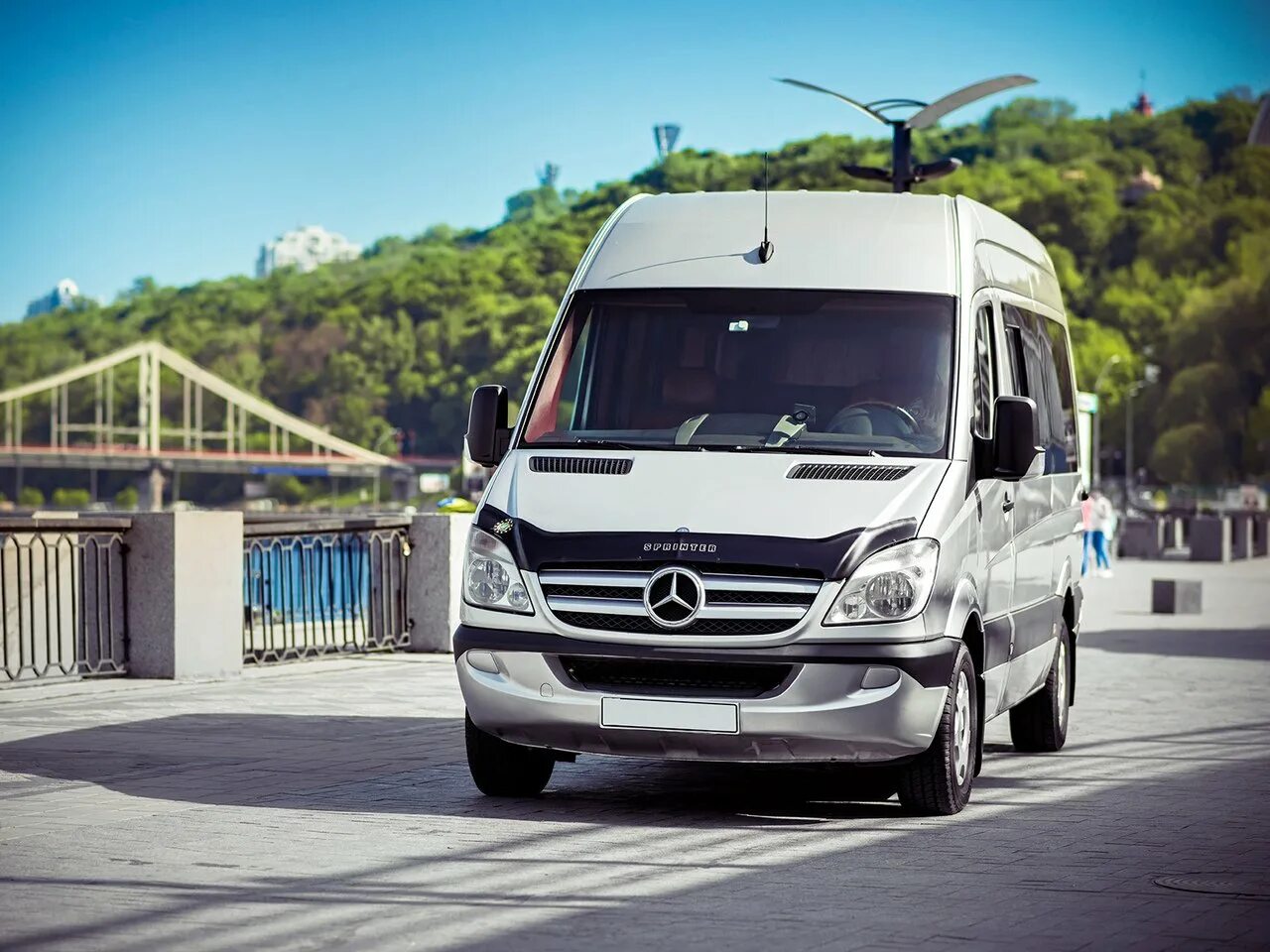 Mercedes Sprinter. Мерседес Бенц Спринтер пассажирский. Микроавтобус Мерседес Спринтер. Мерседес Спринтер экскурсионный. Спринтер московской