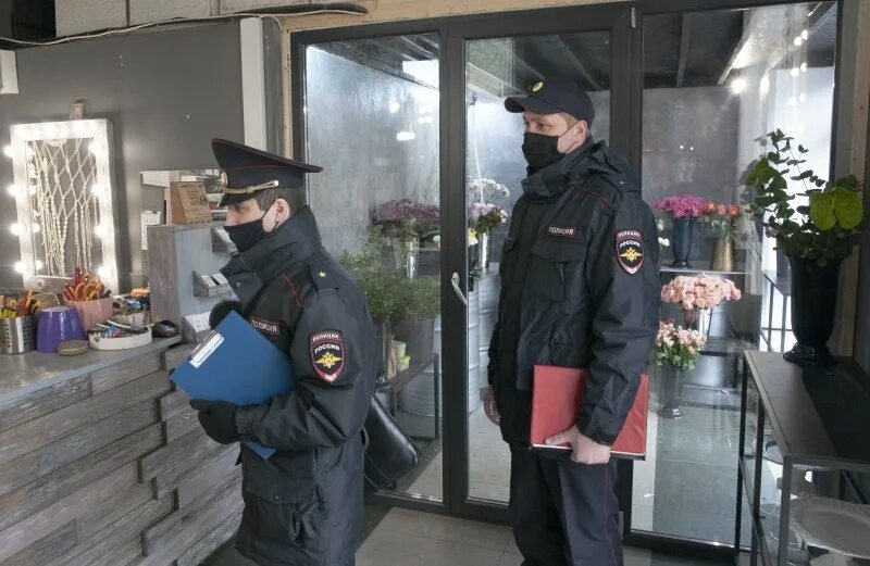 1 создание рабочих организаций подконтрольных полиции