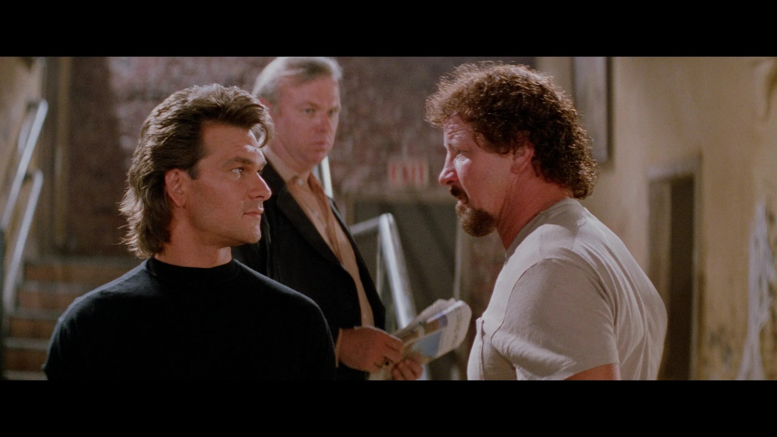Rutube дом у дороги. &quot;придорожная закусочная&quot; / &quot;road house&quot; (1989),. патрик суэйзи придорожное заведение. патрик суэйзи дом у дороги.