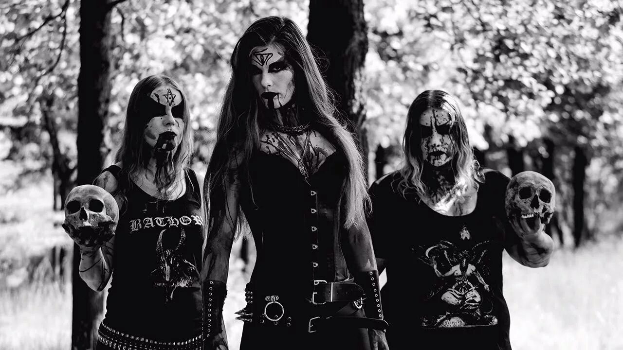 Блэк металлисты женщины. Hatesphere группа. Asagraum band. Женский блэк метал. Женский блэк метал.