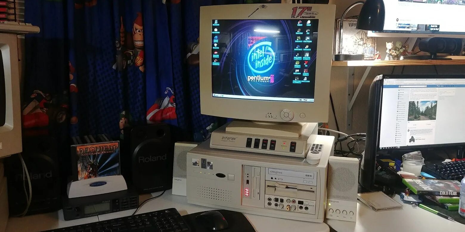 Компьютеры 98 года. Компьютер 98 года. Windows 98 PC. Windows 98 Gaming PC. Pc98 CRT.