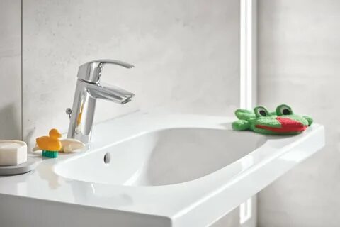 Смеситель для раковины eurosmart