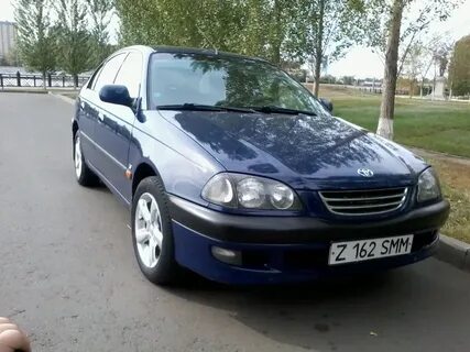 Авенсис 1999 г