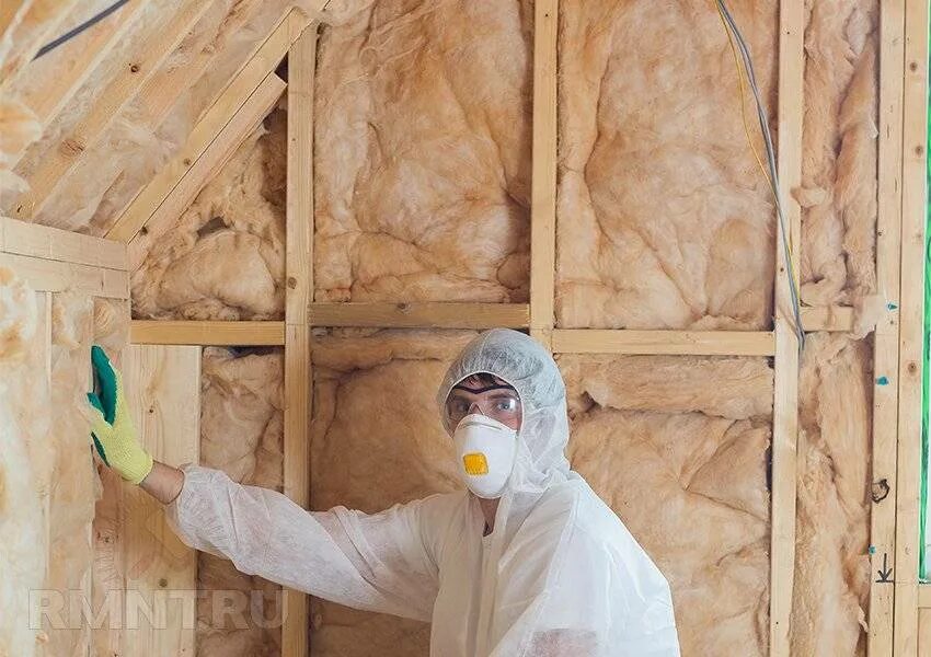 Лучший утеплитель для деревянного дома. Утеплитель для бревенчатых стен изнутри. утеплитель для стен в деревянном доме. утеплитель для дерева внутри. утеплитель для деревянных стен.