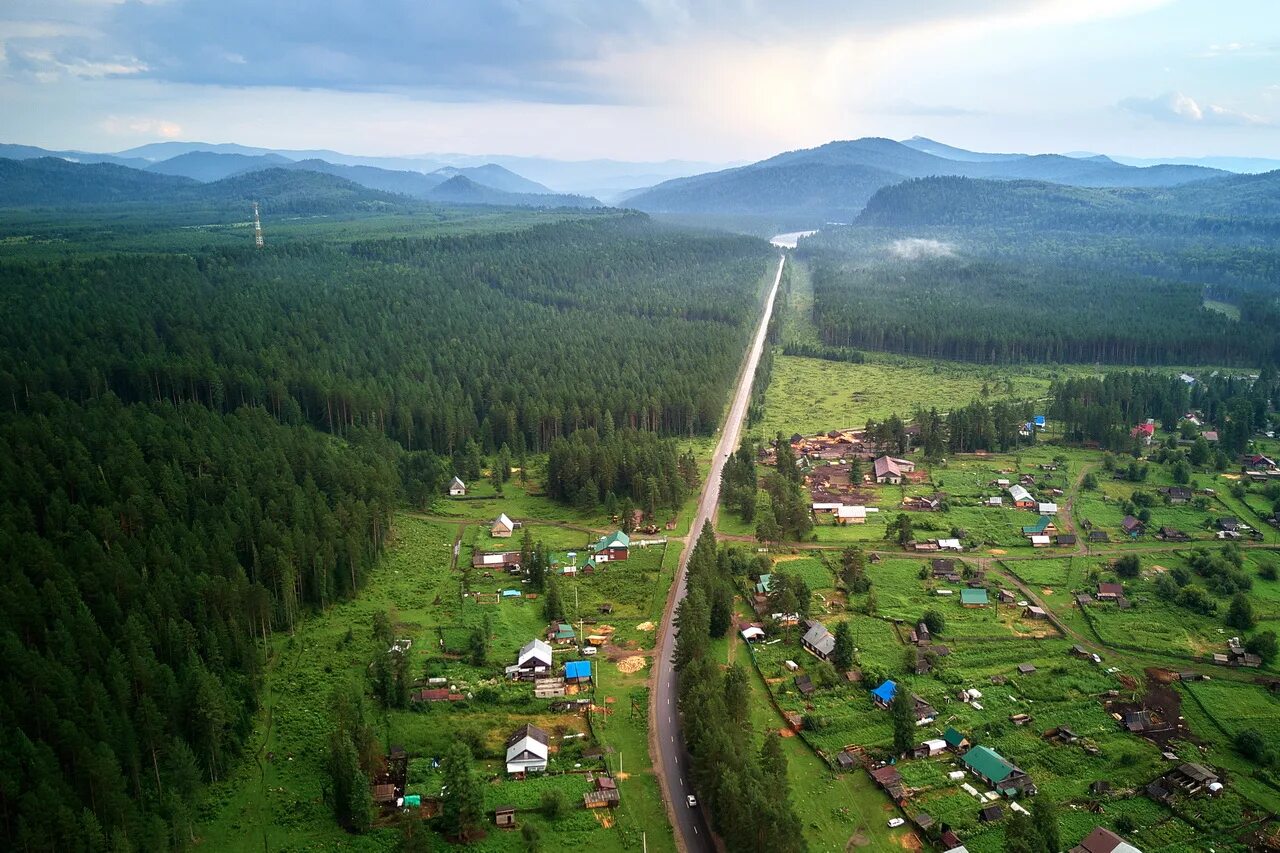 Село ело алтайского края. Кебезень Республика Алтай. Село Кебезень горный Алтай. Деревня Турочак Алтай. Республика горный Алтай село Турочак.