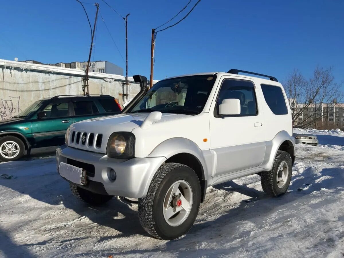 Сузуки джимни волгоград. Сузуки джимни 2020 черный. Сузуки джимни волгоград. Сузуки джимми. Сузуки джимни 2012 салон.