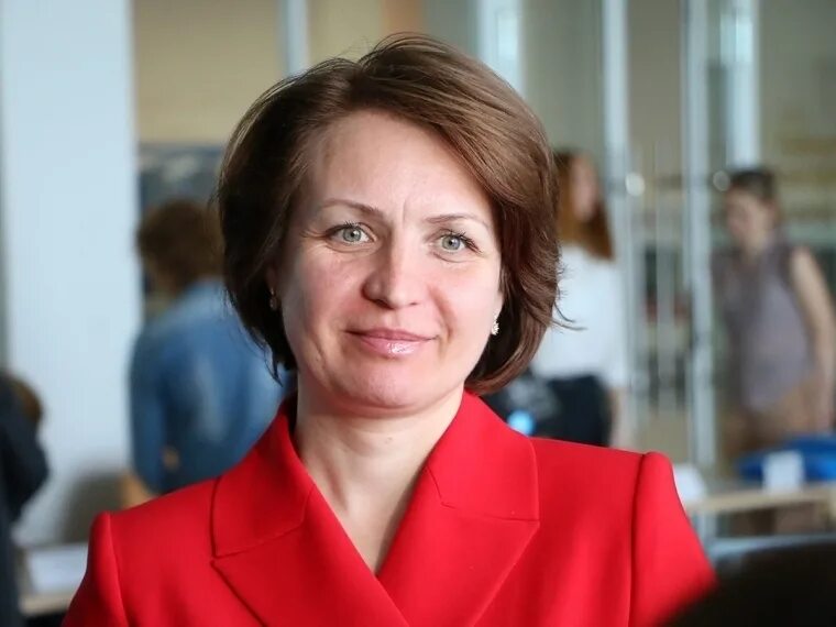 лапушкина елена владимировна глава города. котова наталья петровна челябинск. женщины мэры городов россии. мэр города женщина. мэр города елена лапушкина.