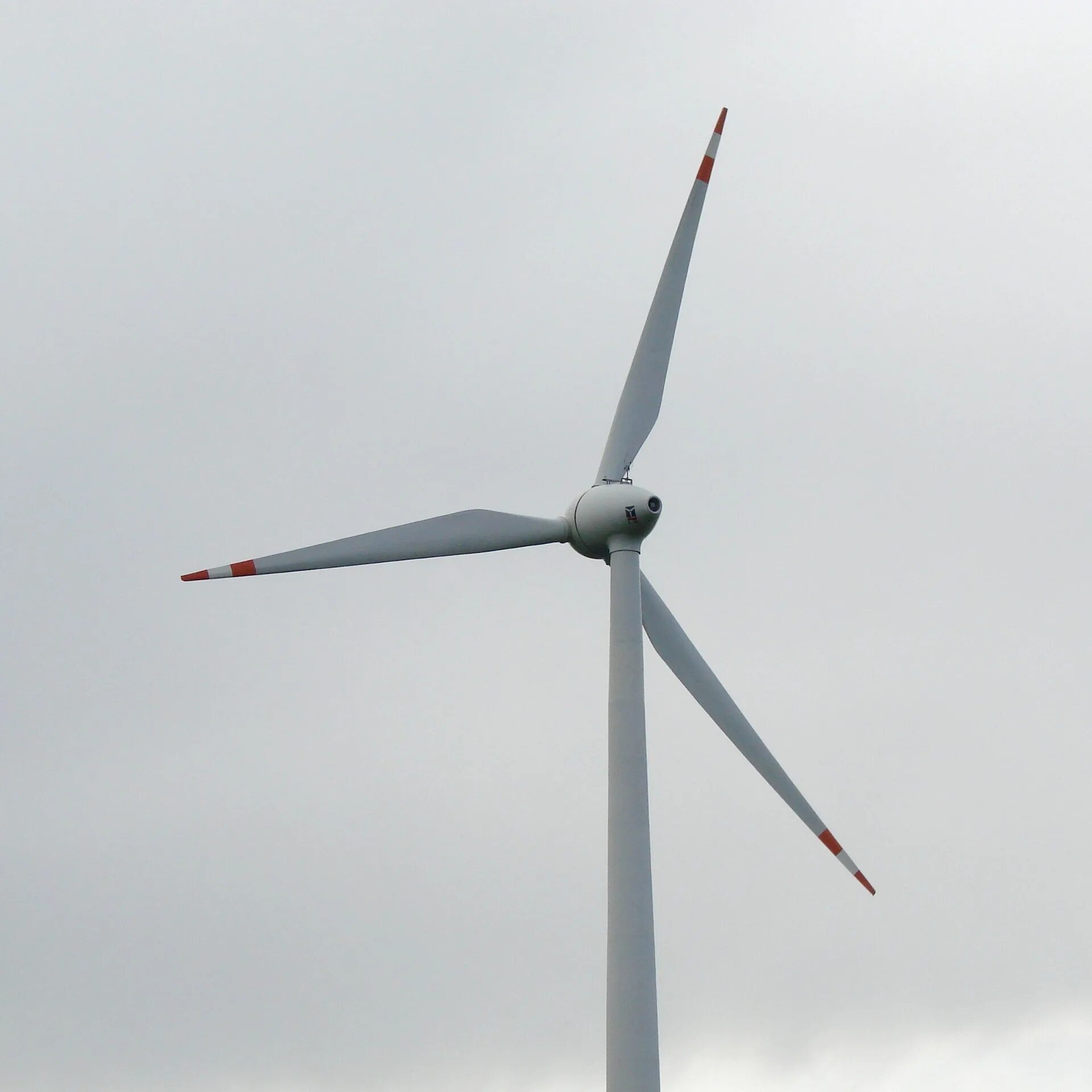 Ветрогенератор energywind. Rotor wind. Rotor wind. Rotor wind. Спиральный ветрогенератор helix wind.