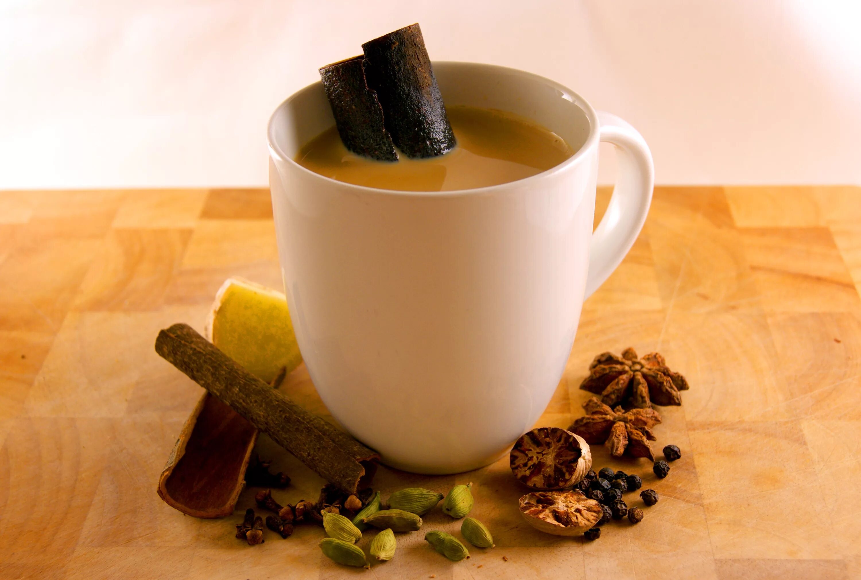 Масала рецепт. Чай индийский "масала". Кофе масала Индия масала. Пряный чай масала. Чай со специями - масала.