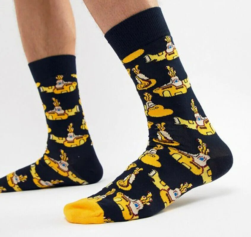 Купить носки socks. Носки Happy Socks. Носки Yellow Submarine. Zara Beatles Socks. Happy Socks Beatles.